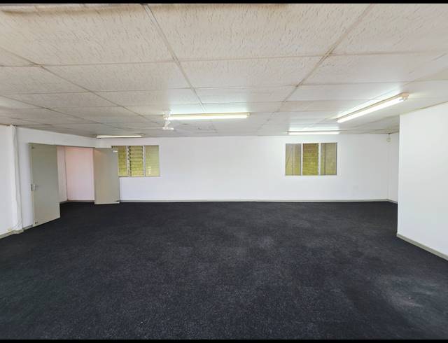 378M² WAREHOUSE TO LET IN KYA SANDS
